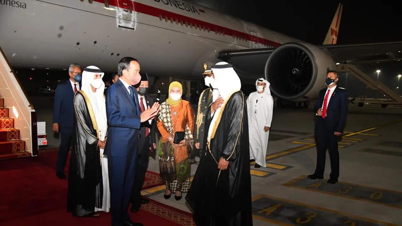Presiden Jokowi dan rombongan tiba di Abu Dhabi, PEA