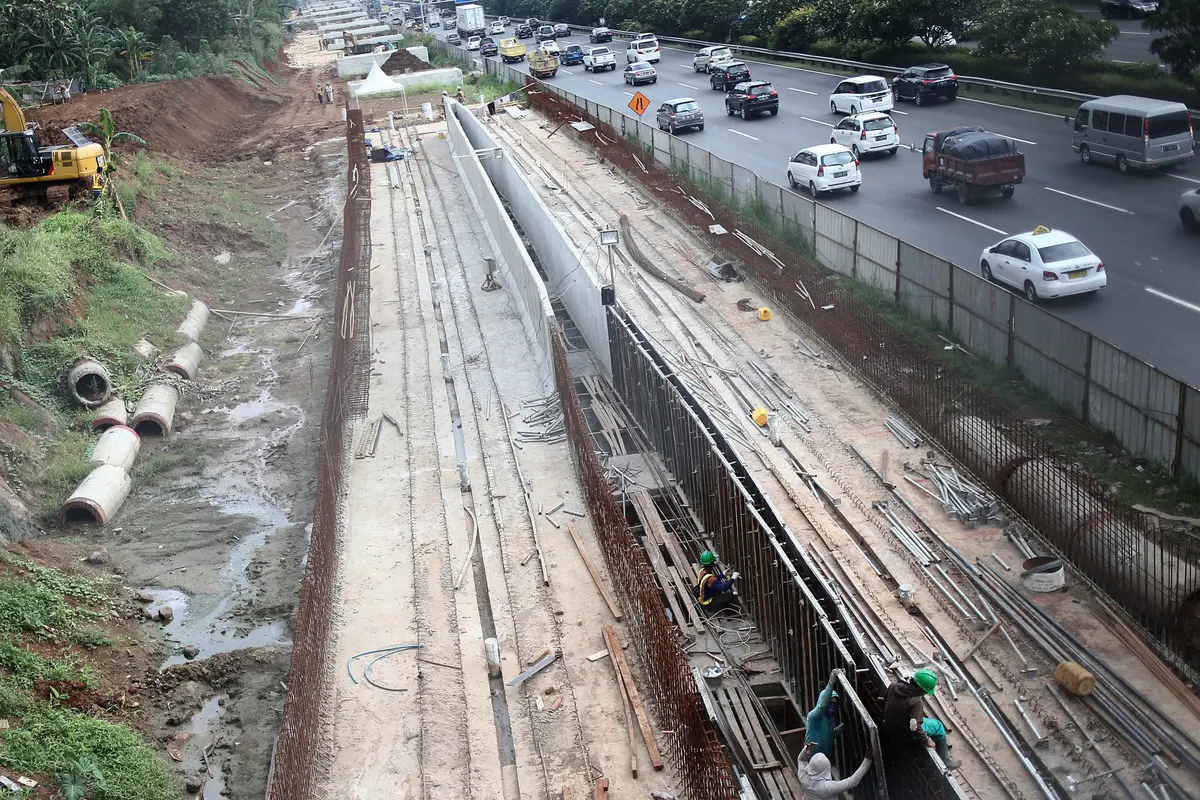 20161208- LRT Jakarta- seksi Cawang-Cibubur-Jakarta- Faizal Fanani