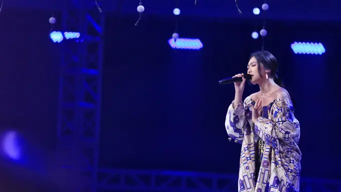 [Bintang] Isyana Sarasvati