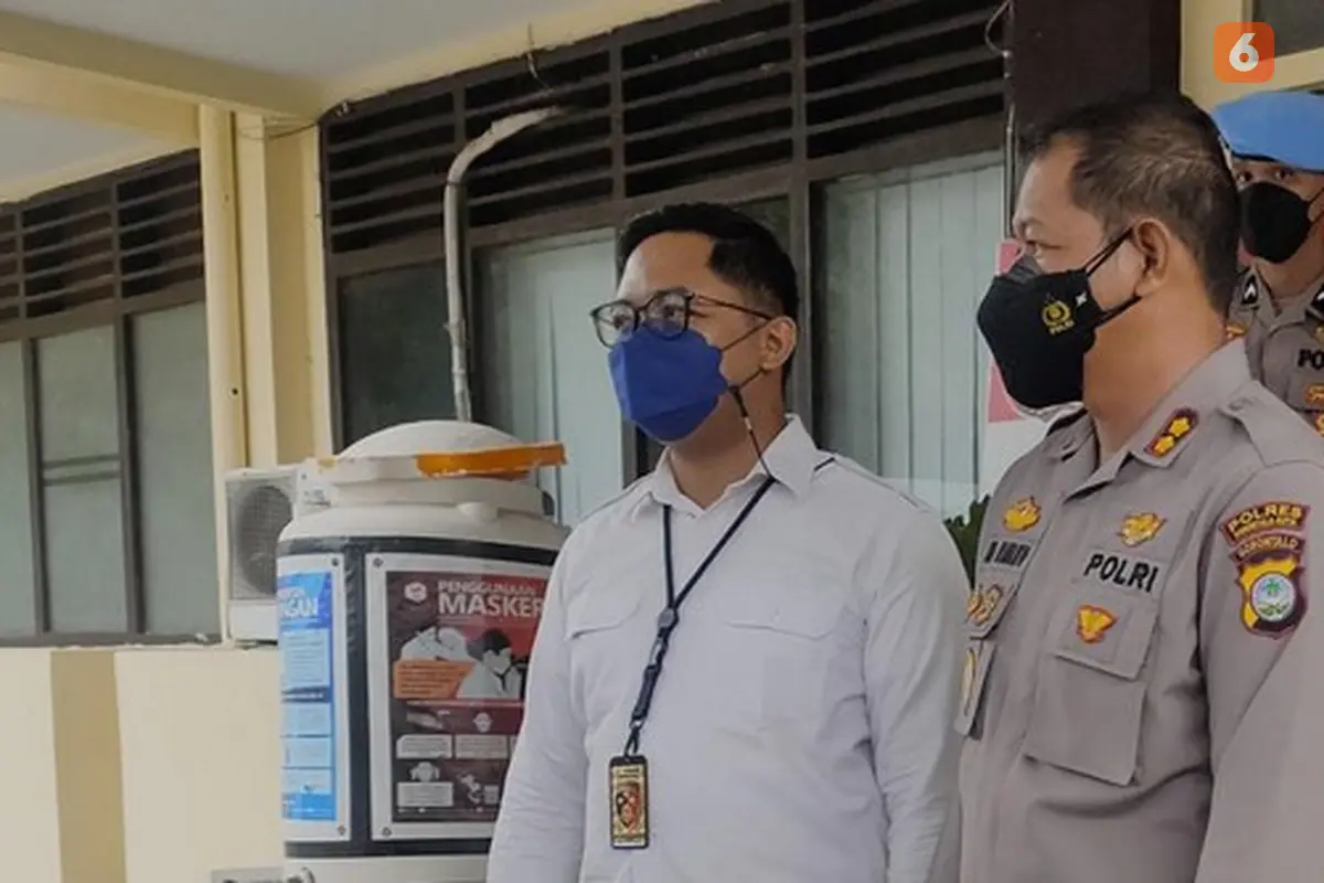 Kapolres Gorontalo Kota  AKBP Suka Irawanto saat memberikan keterangan (Arfandi/Liputan6.com)