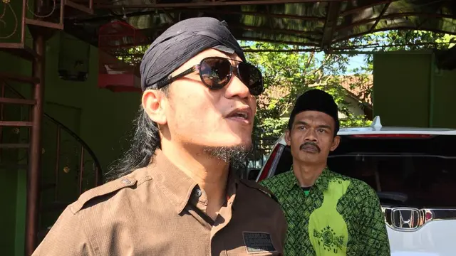 Pedagang Pasar Kecam Gus Miftah yang Rendahkan Pedagang Asongan