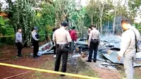 Rumah yang dihuni Ramadan (9) yang tewas karena rumahnya terbakar di  Kota Baubau (Liputan6.com/Ahmad Akbar Fua)