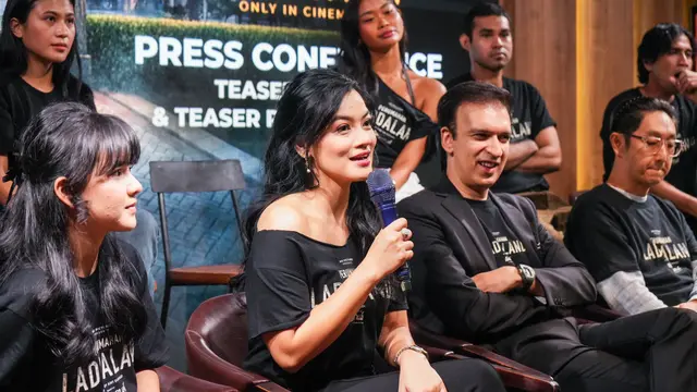 Titi Kamal dan Manoj Punjabi. (Foto: Dok. MD Pictures)