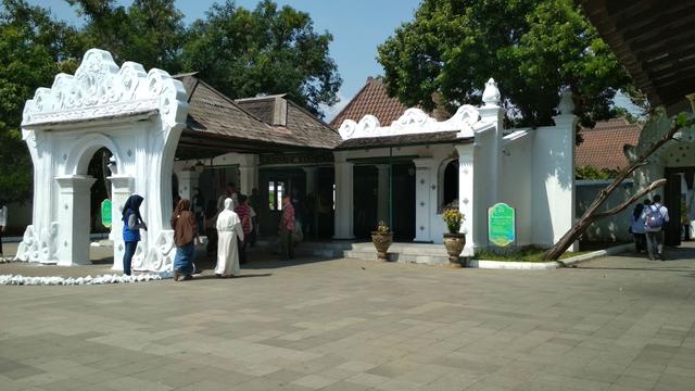 Sentuhan Digital Keraton Kasepuhan Cirebon Untuk Wisatawan