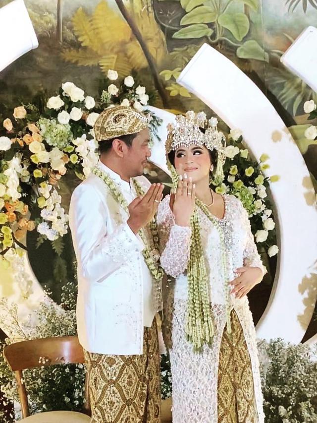 6 Potret Pernikahan Insank Nasruddin Mantan Suami Kalina Ocktaranny, Digelar Mewah