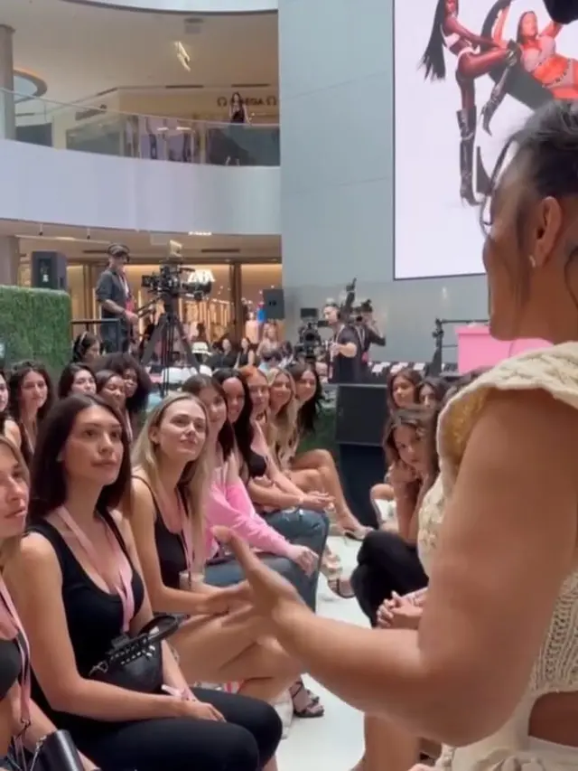 Victoria’s Secret Bangun Citra Inklusif Lewat Casting Fashion Show 2026