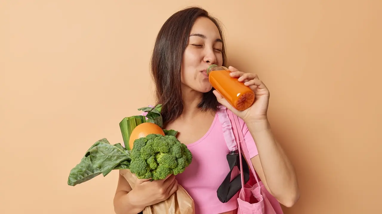 minum jus diet sehat bahagia