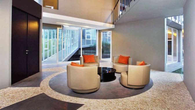 Rumah modern yang unik karya Wastu Cipta Parama. (dok. Arsitag.com)