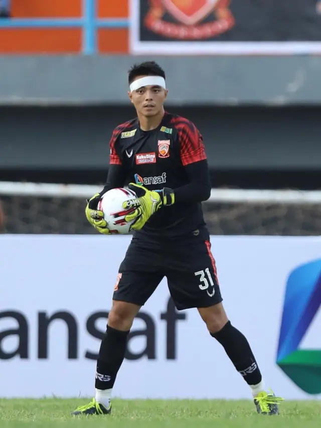 Kiper Borneo FC, Gianluca Pandeynuwu.