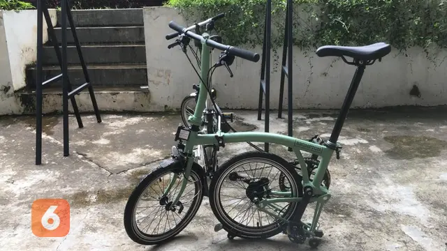 Ilustrasi Sepeda Brompton
