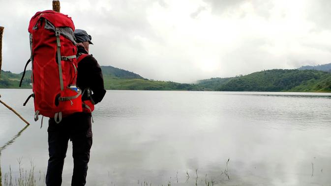 Pemandangan Danau Talang, Kabupaten Solok, Sumatera Barat. (Liputan6.com/ Novia Harlina)