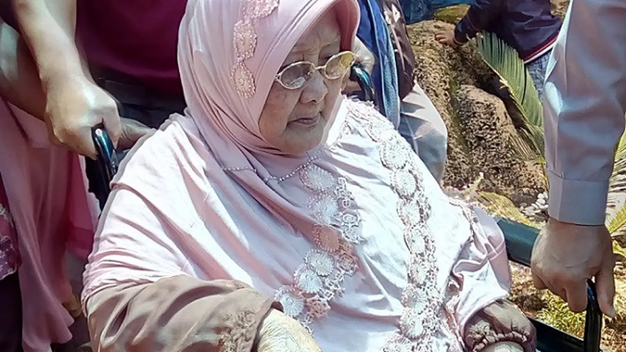 Kenapa Yani Tak Kunjung Hadiri Sidang Gugat Ibu Kandung Rp 1,8 M?
