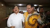 Gaya leadership Ketua Umum Partai Golkar Airlangga Hartarto yang tenang dan sustainable patut diacungkan jempol, di antaranya adalah kedekatan Airlangga dengan Ketua Umum Partai Gerindra Prabowo Subianto yang baru-baru ini diundang hadir ke DPP Partai Golkar. (Ist)