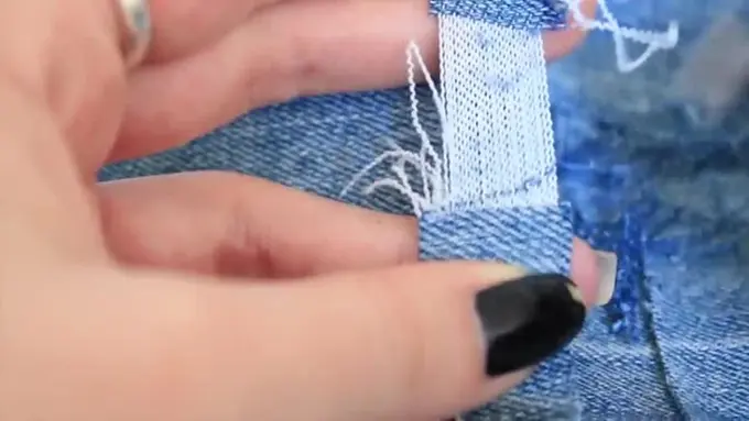 Satu Celana Ini Bisa Diubah Menjadi Macam-macam Pakaian