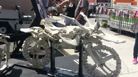 Motor Ini Terbuat dari Tulang Kambing dan Serigala!
