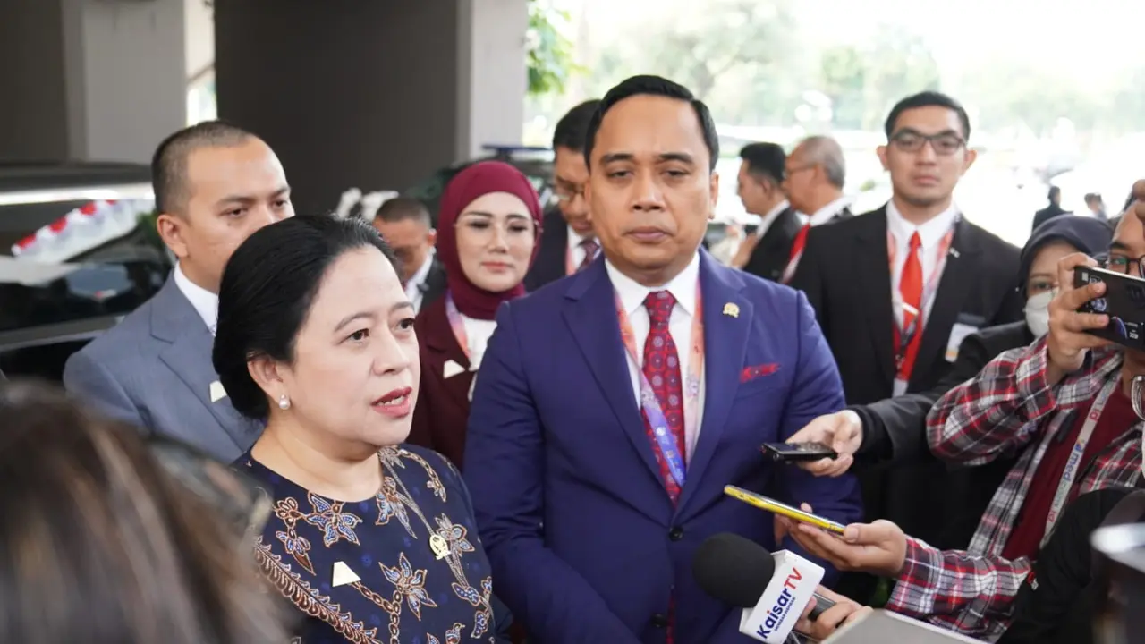 Ketua Desk Regional Badan Kerja Sama Antar Parlemen (BKSAP) DPR RI, Putu Supadma Rudana bersama Ketua DPR RI Puan Maharani