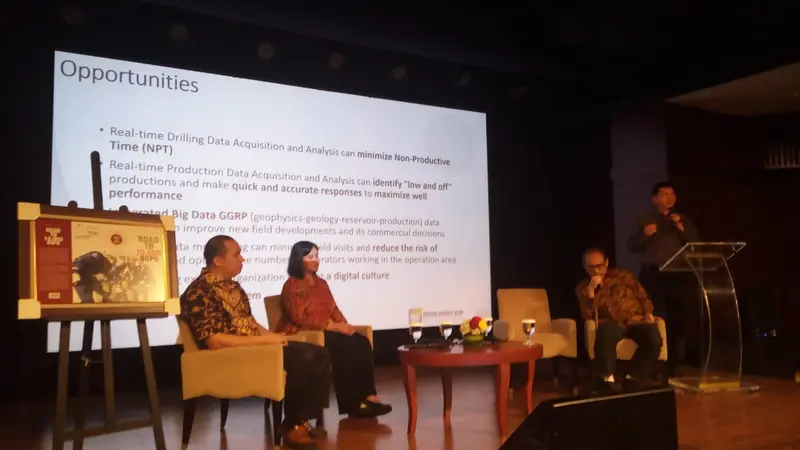Diskusi bertajuk “Making Money From Nature Fields: The Sprit of Indonesia’s Oil and Gas Producers yang digelar Dunia Energi di Jakarta. Dok