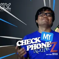 Soleh Solihun ditantang Dinda Kanya Dewi untuk bermain Cek My Phone. Yuk, kepoin kira-kira apa ya isi dari instagram Kang Soleh?