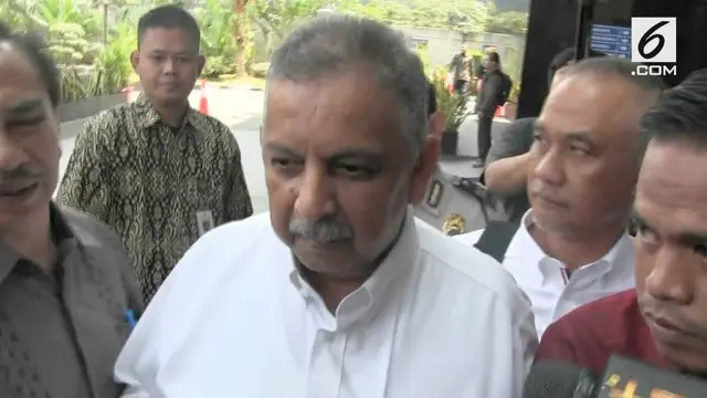 KPK memeriksa Direktur Utama PLN Sofyan Basyir terkait korupsi PLTU Riau I. yang melibatkan mantan Menteri Sosial Idrus Marham