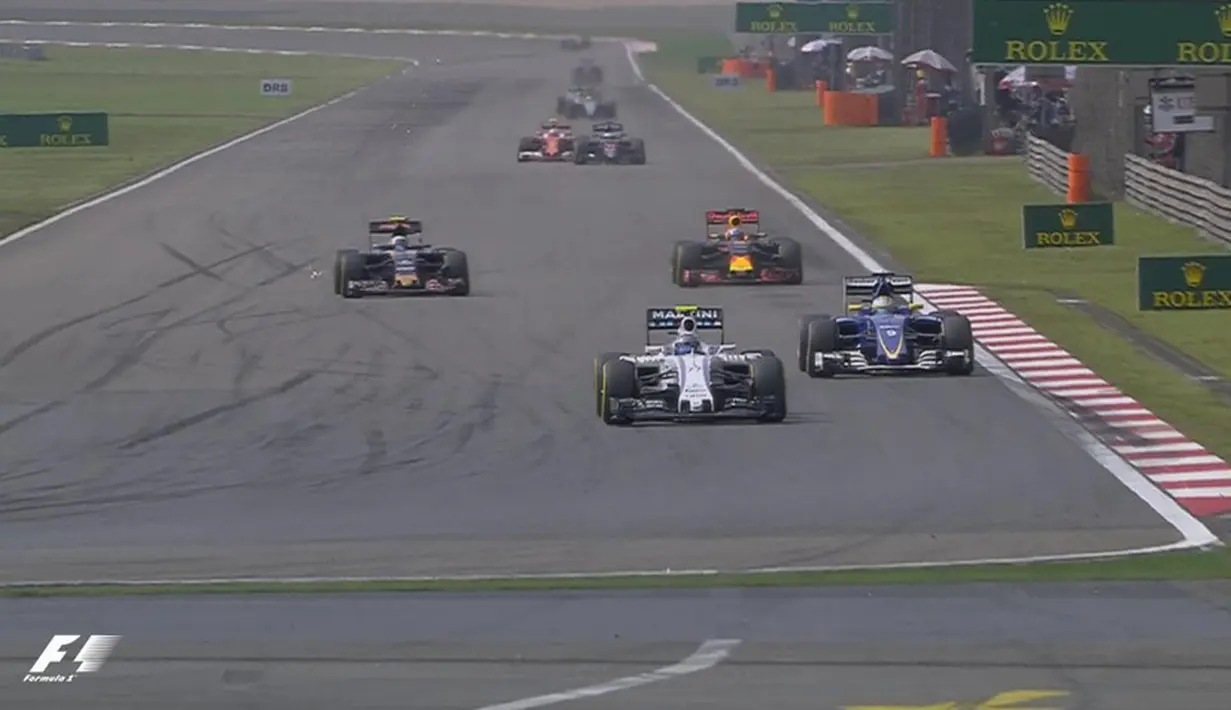 Suasana balapan F1 GP China di Sirkuit Internasional Shanghai, China, Minggu (17/4/2016). (Bola.com/Twitter/F1)