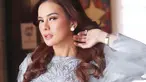 Mulai dari hidung hingga dagu yang makin lancip, netizen percaya kalau artis cantik itu sudah oplas. Memilih untuk tetap bungkam karena sempat membantah tuduhan tersebut di tahun 2011 silam, kini Astrid terlihat makin cantik dan tirus. (Liputan6.com/IG/@astridtiar127)