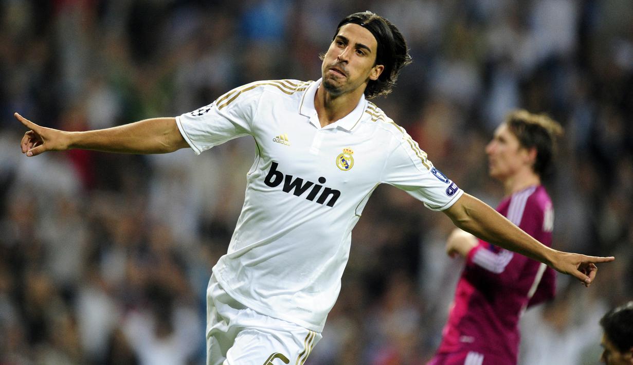 Usai penampilan impresifnya di Piala Dunia 2010, Sami Khedira ditarik Real Madrid pada awal musim 2010/2011. Total lima musim di Real Madrid hingga akhir 2014/2015, ia sukses mempersembahkan gelar Copa dlel Rey, La Liga hingga Liga Champions. (AFP/Javier Soriano)