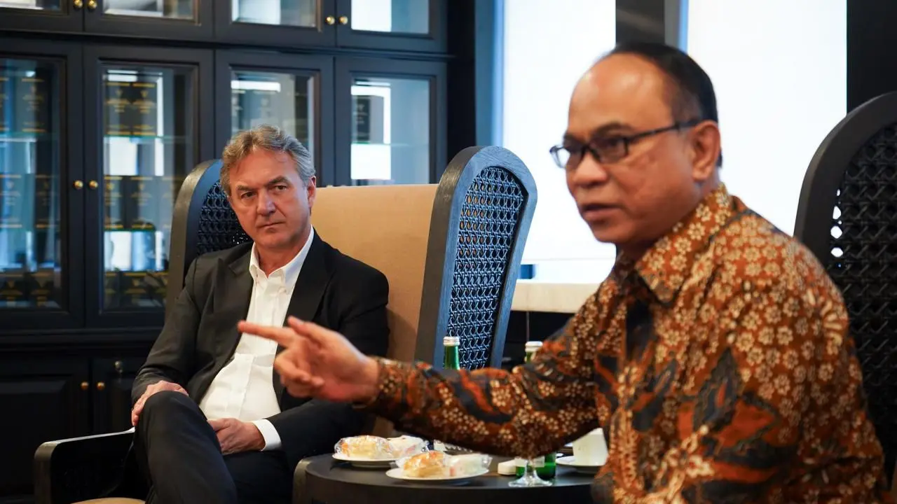 Menteri Koperasi (Menkop) Budi Arie Setiadi menerima kunjungan konglomerasi asal Brasil Joesley Batista. (Dok Kemenkop)