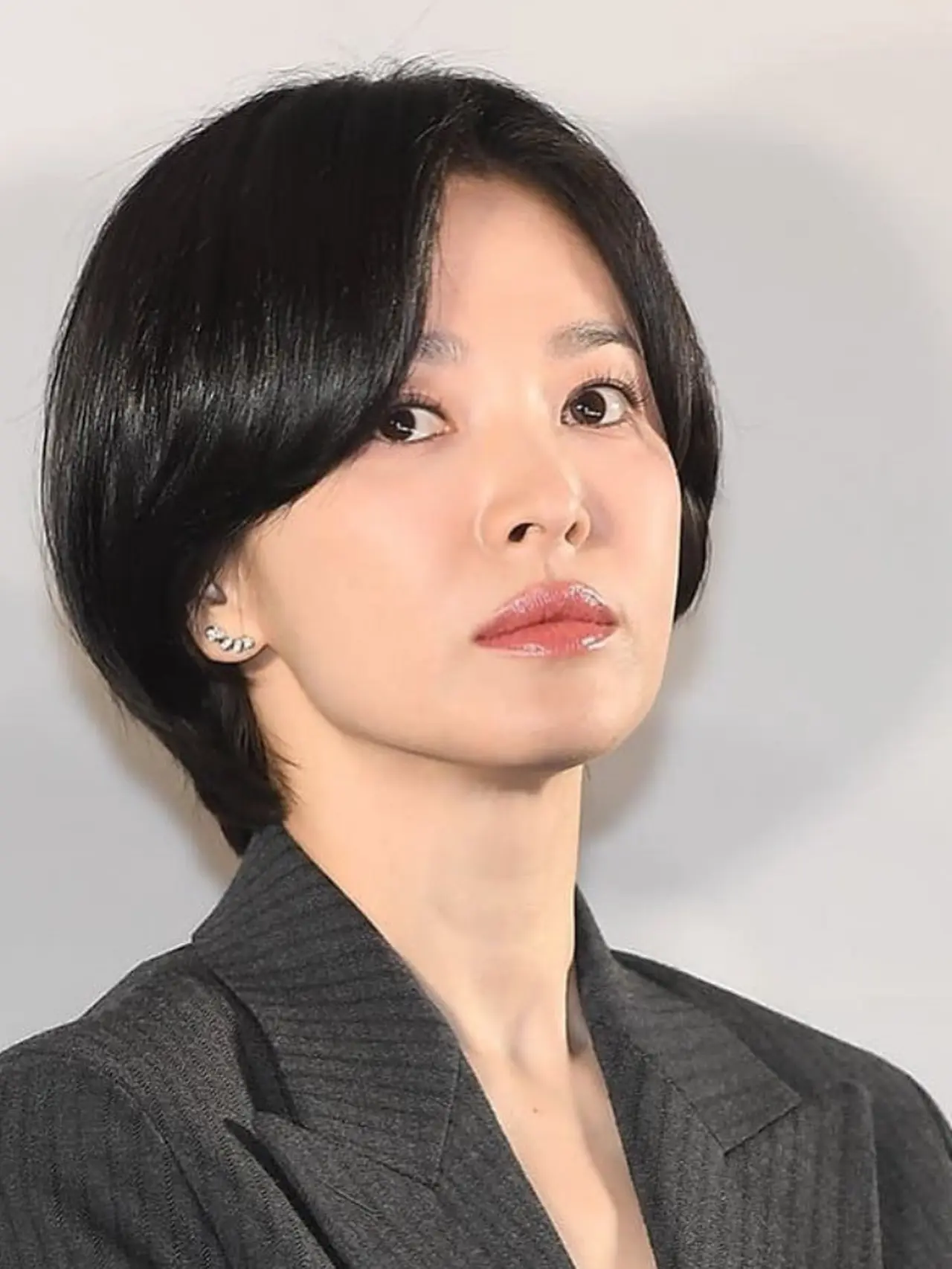 Model Rambut Wanita untuk Wajah Oval, Bikin Pede Maksimal - Hot ...
