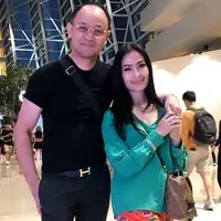 Iis Dahlia dan suami (Sumber: Instagram/isdadahlia)