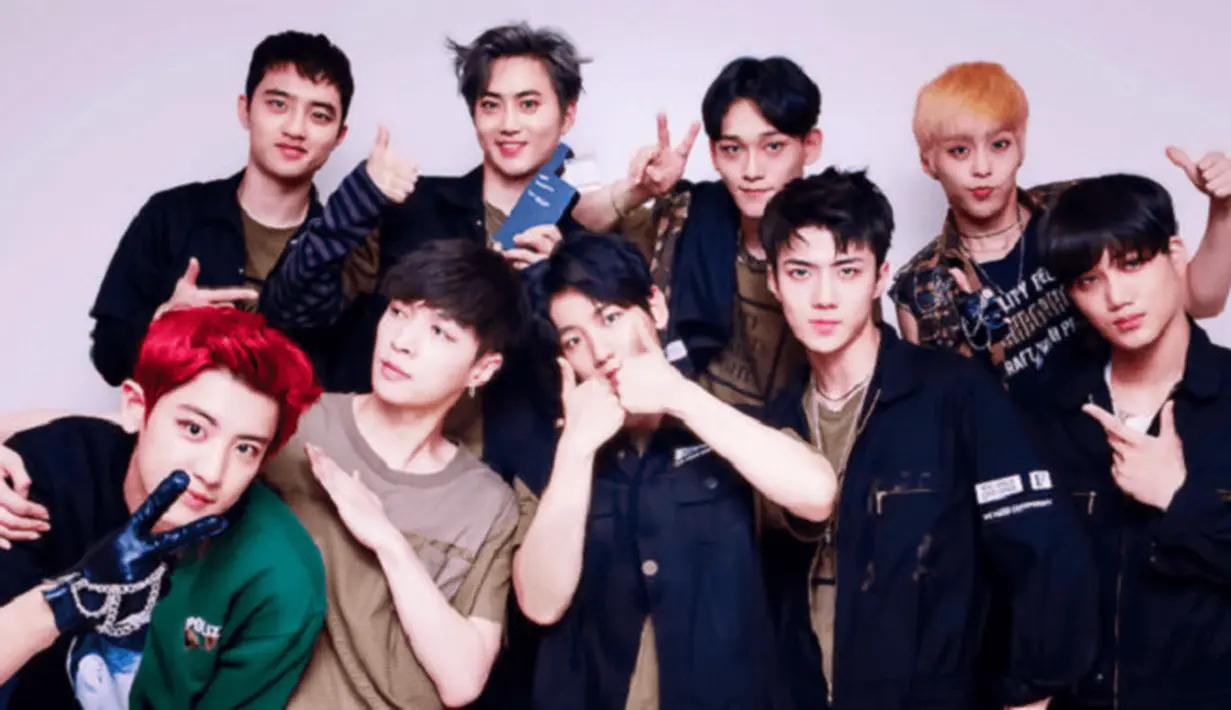 Rencananya Travel the World on EXO's Ladder akan dirilis pada bulan depan. Seperti judulnya, dalam reality show kali ini EXO akan jalan-jalan ke berbagai tempat di dunia. (Foto: Soompi.com)