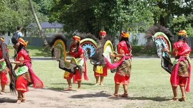 Tari Ebeg