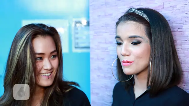 [Bintang] Sheila Marcia dan Melodya Vanesha