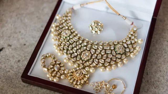 Bingung Pilih Seserahan? Yuk Cari Kado Istimewa di Hari Bahagiamu