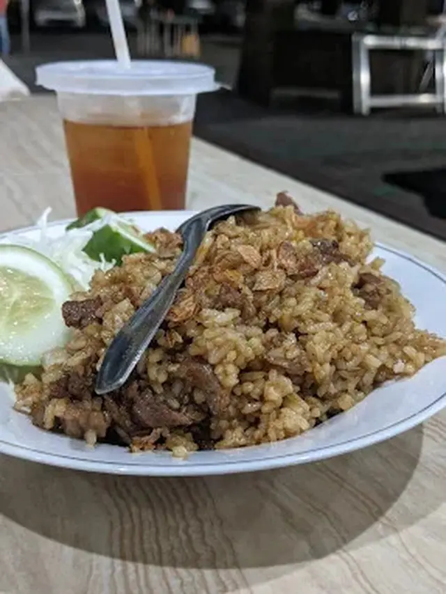Menu nasi goreng di Sentra Kuliner Galabo, Solo