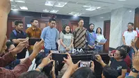 16 Guru Besar dan Pengajar Hukum melaporkan Anwar Usman ke MKMK. (Merdeka.com)