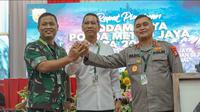 Tiga Pilar DKI Jakarta yakni Pemerintah Provinsi (Pemprov) DKI Jakarta bersama Kodam Jaya dan Polda Metro Jaya menyatakan kesiapan untuk mengamankan pelaksanaan Pemilu tahun 2024. (Foto: Jeniati Tampubolon/Liputan6.com).