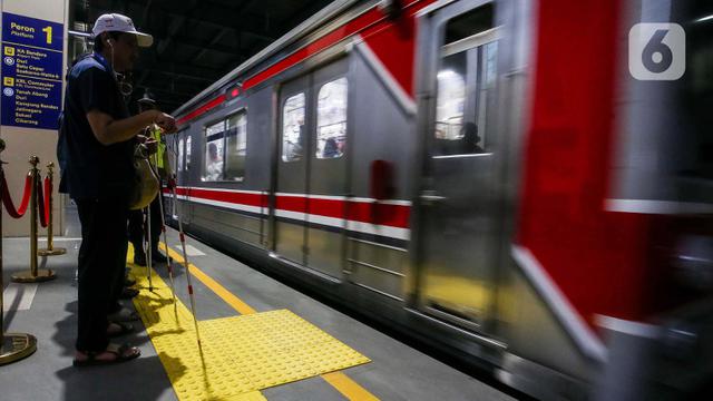 KAI Luncurkan Kartu Disabilitas untuk Pengguna KRL Jabodetabek