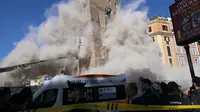 Detik-Detik Runtuhnya Menara Torre dei Conti, Operasi Penyelamatan Berlangsung Dramatis