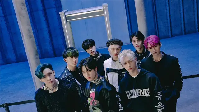 Stray Kids MANIAC Photo Concept