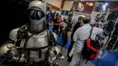 Suasana pameran Deep & Extreme Indonesia 2015, JCC Jakarta, Kamis (30/04/2015). Dalam pameran ini dihadirkan informasi tentang dunia selam dan peralatannya, destinasi pariwisata serta industri pendukungnya. (Liputan6.com/Faizal Fanani)