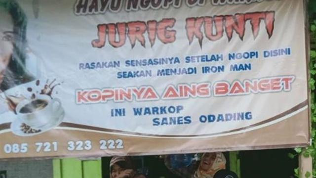 Enggak Jadi Seram, 6 Spanduk Warung Bernuansa Horor Ini Malah Bikin Ketawa