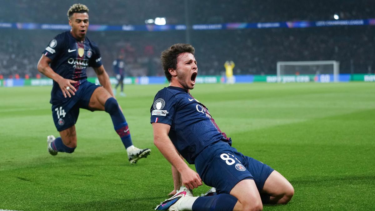 PSG Menang Dramatis atas Bayern, Vitinha Sesalkan Satu Hal Ini