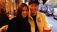Resmi Tunangan, Ini 7 Momen Mesra Nadia Saphira dan Mikael Mirdad