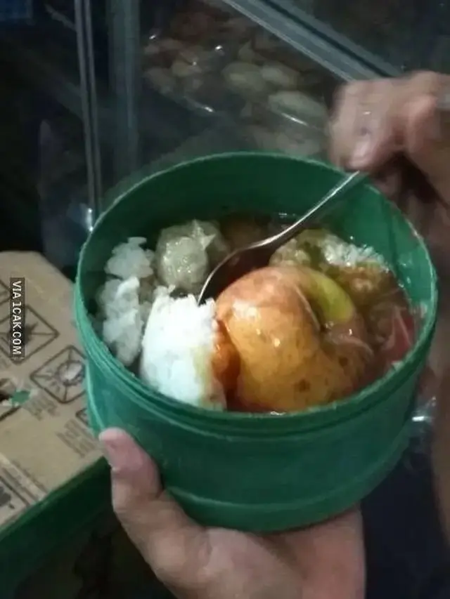 8 Potret Menu Takjil untuk Buka Puasa Ini Nyeleneh Banget