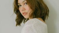 Bintang film Backstage Vanesha Prescilla diidolakan pemain timnas Indonesia Pratama Arhan (dok.Instagram/@vaneshaas/https://www.instagram.com/p/CIuSEVYghmQ/Komarudin)