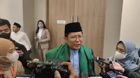 Ketua Majelis Ulama Indonesia (MUI) Bidang Dakwah dan Ukhuwah Cholil Nafis menyampaikan bahwa lembaganya telah didatangi sejumlah partai politik (parpol) jelang Pemilu 2024. (Foto: Winda Nelfira/Liputan6.com).