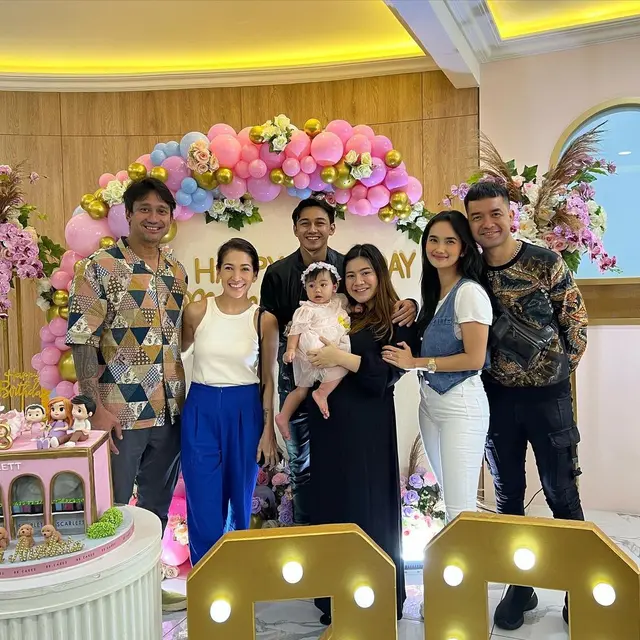 6 Momen Ultah Felicya Angelista ke-28, Tahun ke-10 Rayakan Bareng Caesar Hito