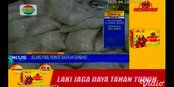 VIDEO: PSBB Berlaku, Pemkot Surabaya Bagikan Paket Sembako kepada 67 Ribu KK