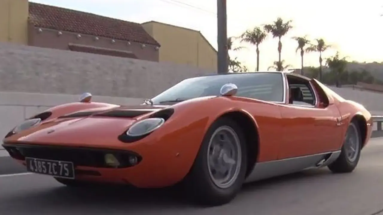Lamborghini Miura S 