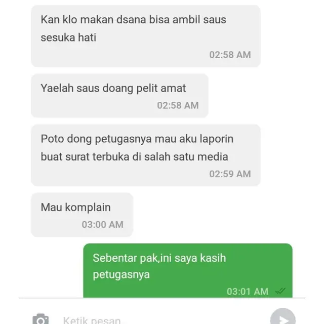 6 Chat Pelanggan Ojek Online yang Galak Ini Bikin Geleng Kepala
